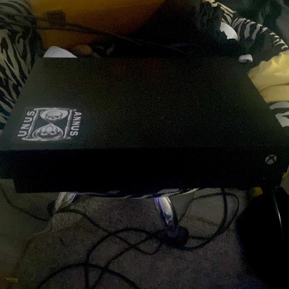 Xbox one x hmu